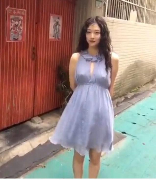不爱穿内衣,出门常常凸点.